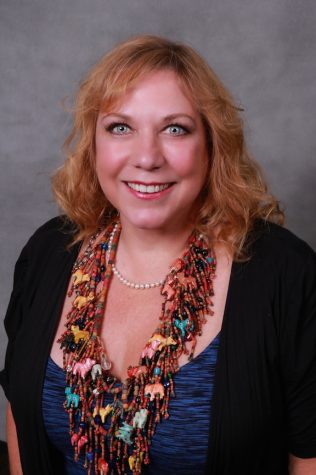 Professor shares passion of art with students