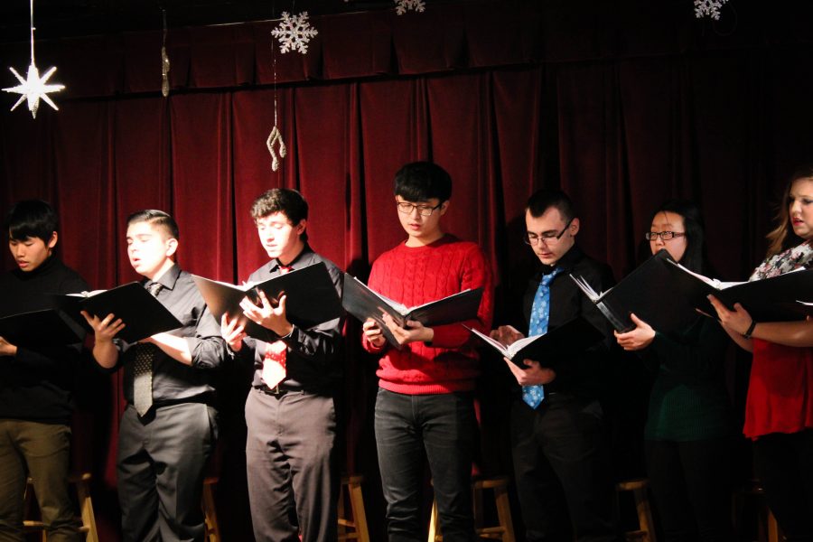 PNW+Vocal+Company+performs+at+their+Holiday+Concert+on+Dec.+11.