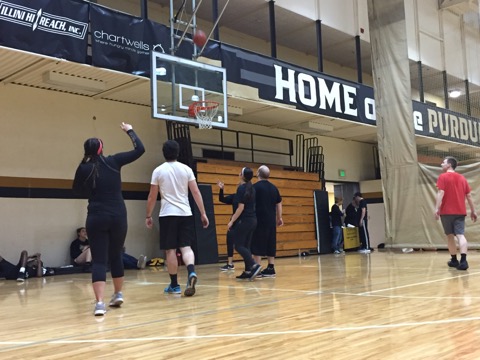 Eight teams participated in the tournament at the 3-on-3 basketball event hosted by the PR Club.