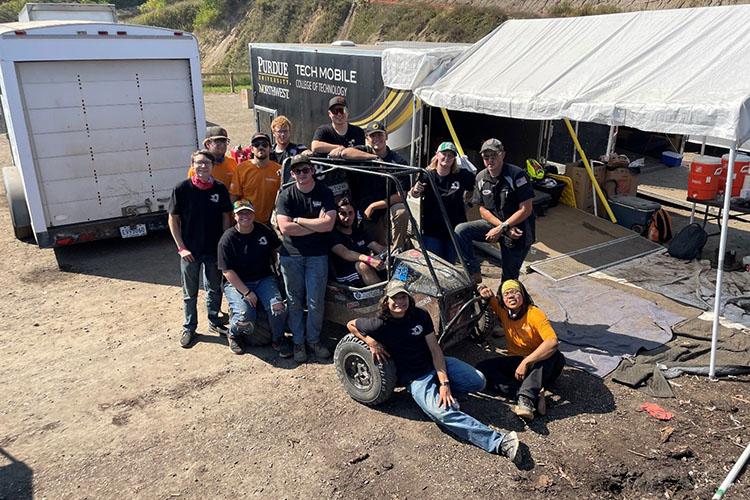 Baja Racing team presentation beats 200 Midwest competitors